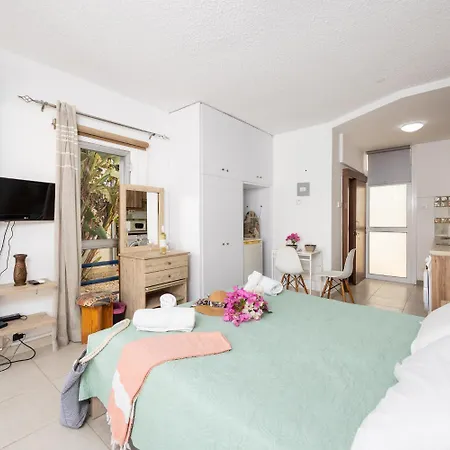 Aeria Apartment Lachi